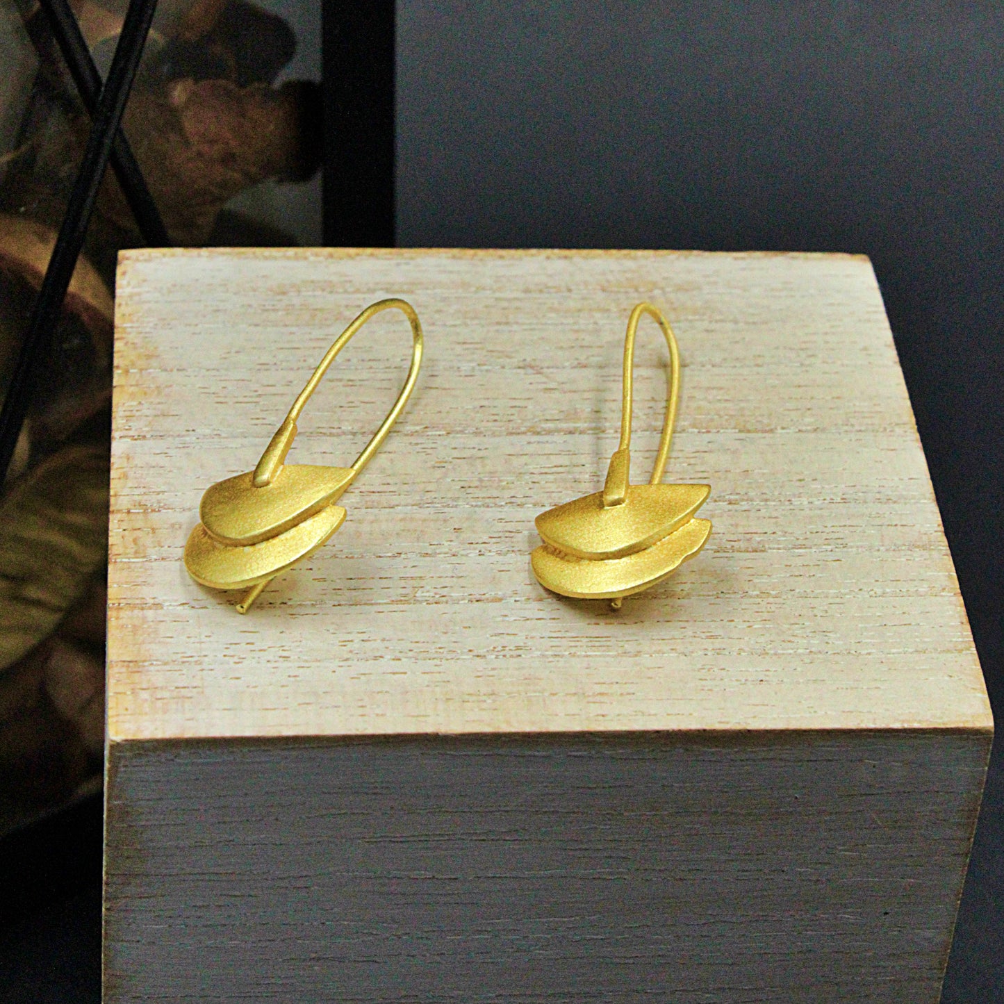 Designer-Ohrringe von CIOTOLA, plattiert mit 18-karätigem Gold
