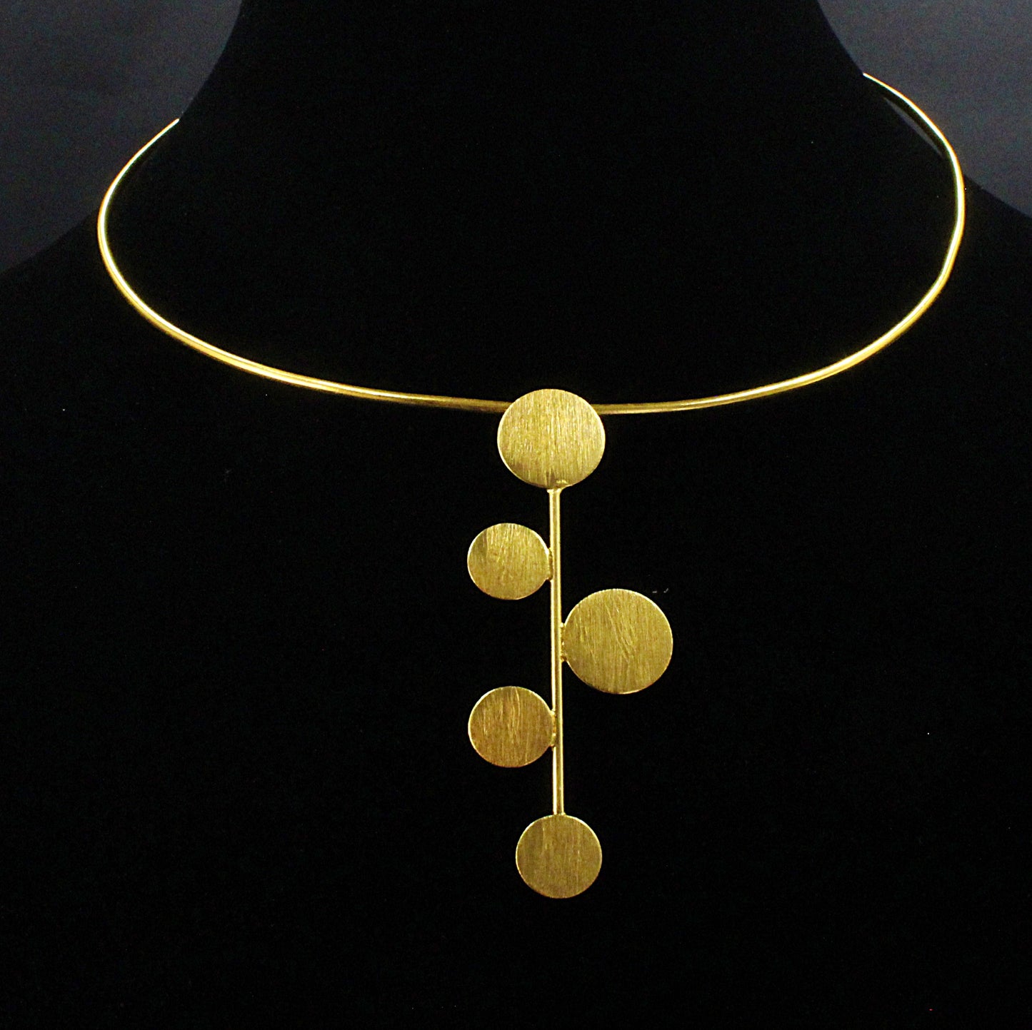 DECO choker with 18kt gold plated pendant