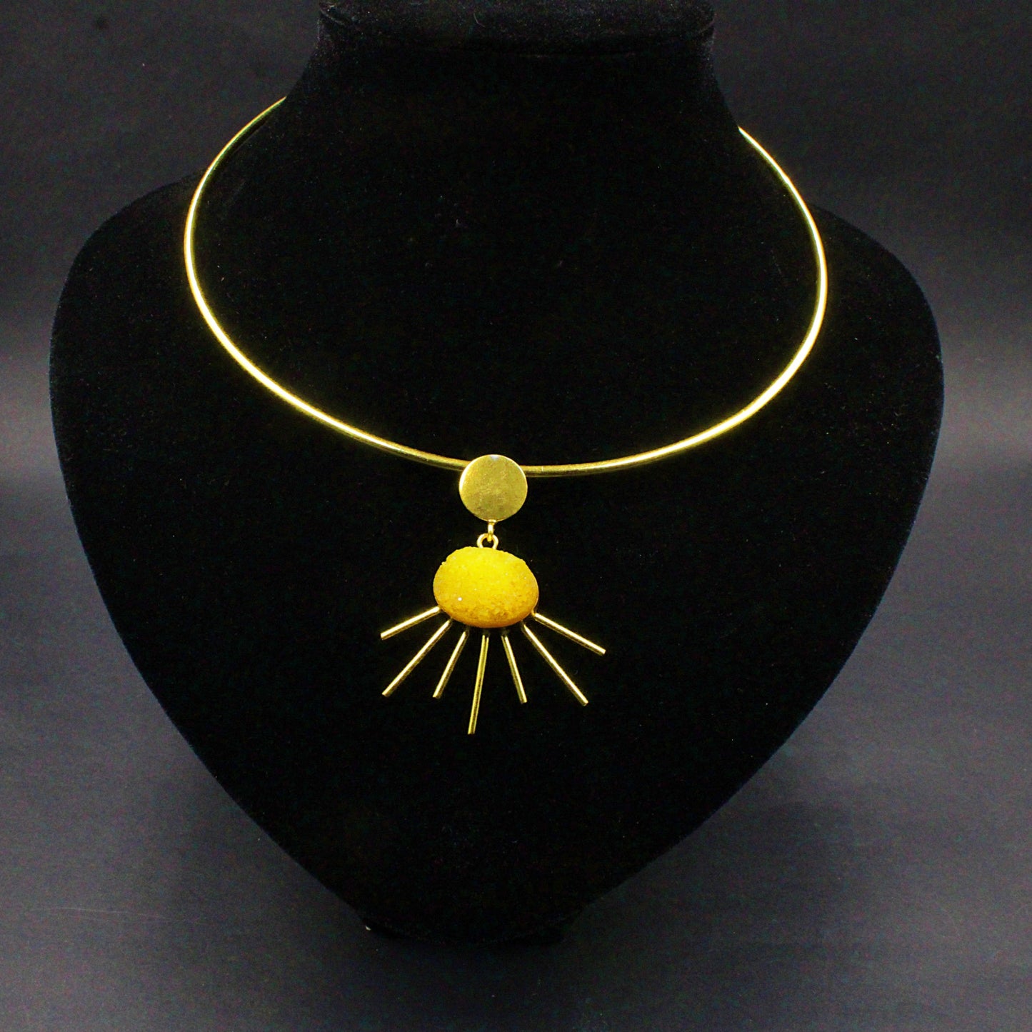 SOL-Halsband mit gelbem Quarzanhänger, plattiert mit 18-karätigem Gold