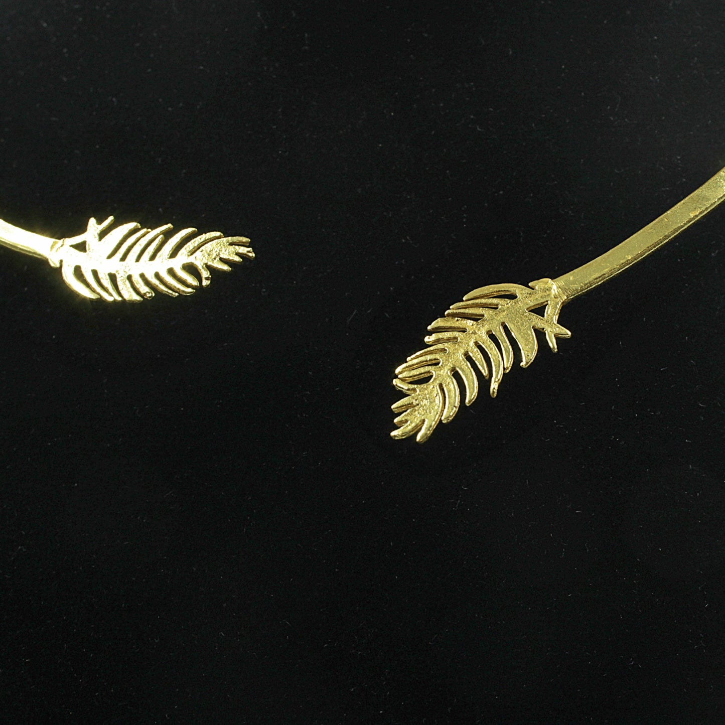 VALQUIRIA choker plated in 18kt gold