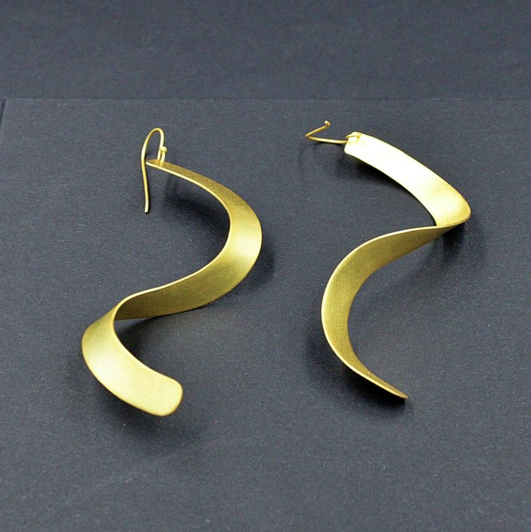 CINEMA earrings plated in 18kt gold
