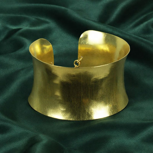 Brazalete DALIA bañado en oro - Diseño con carácter