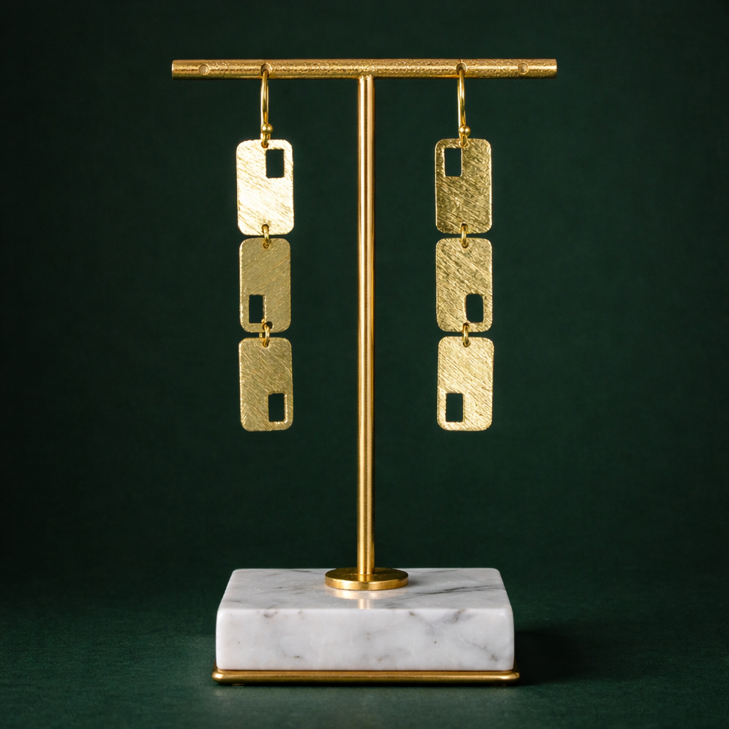 Pendientes EL BESO bañados en oro - Diseño con carácter