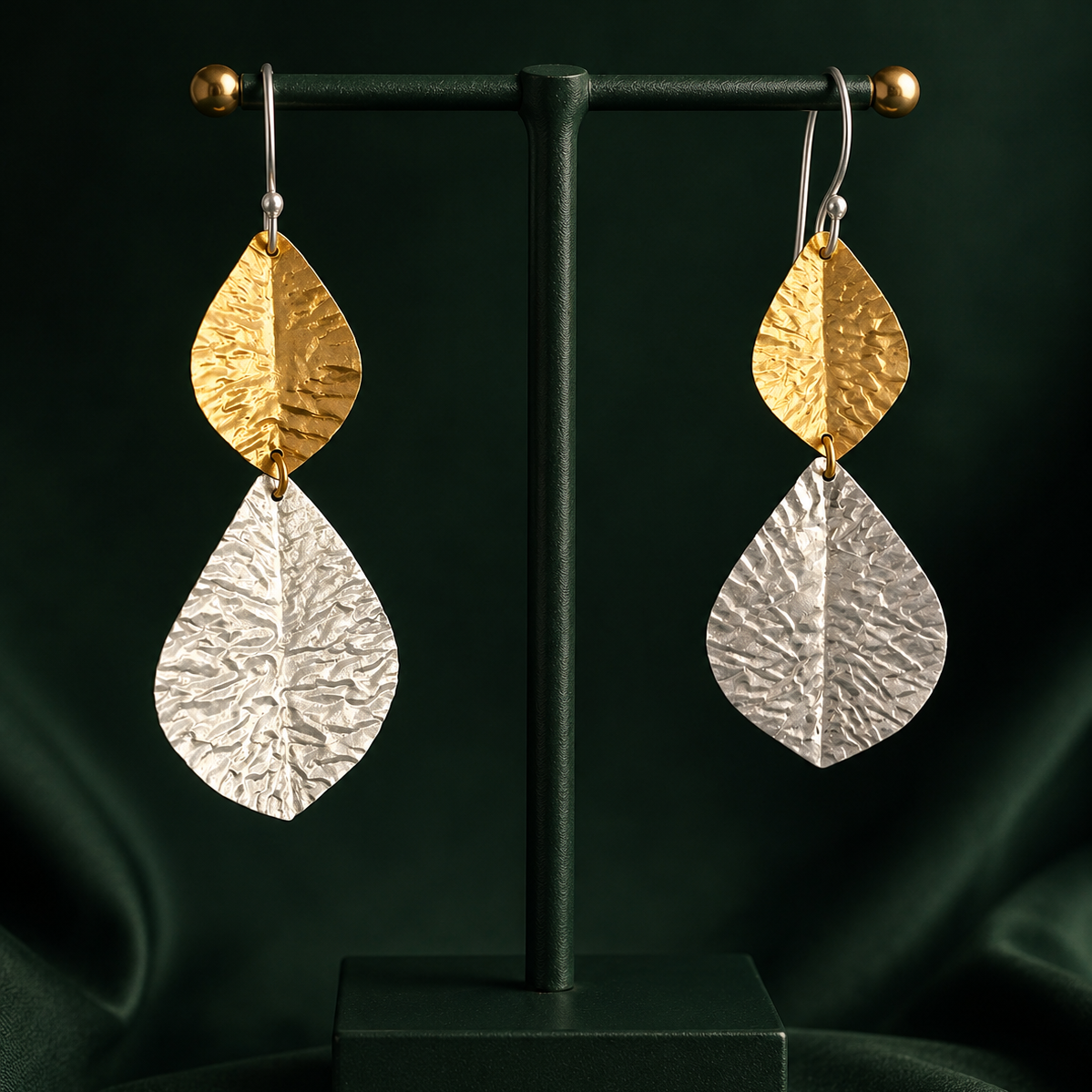 Pendientes dos hojas en baño de oro y plata
