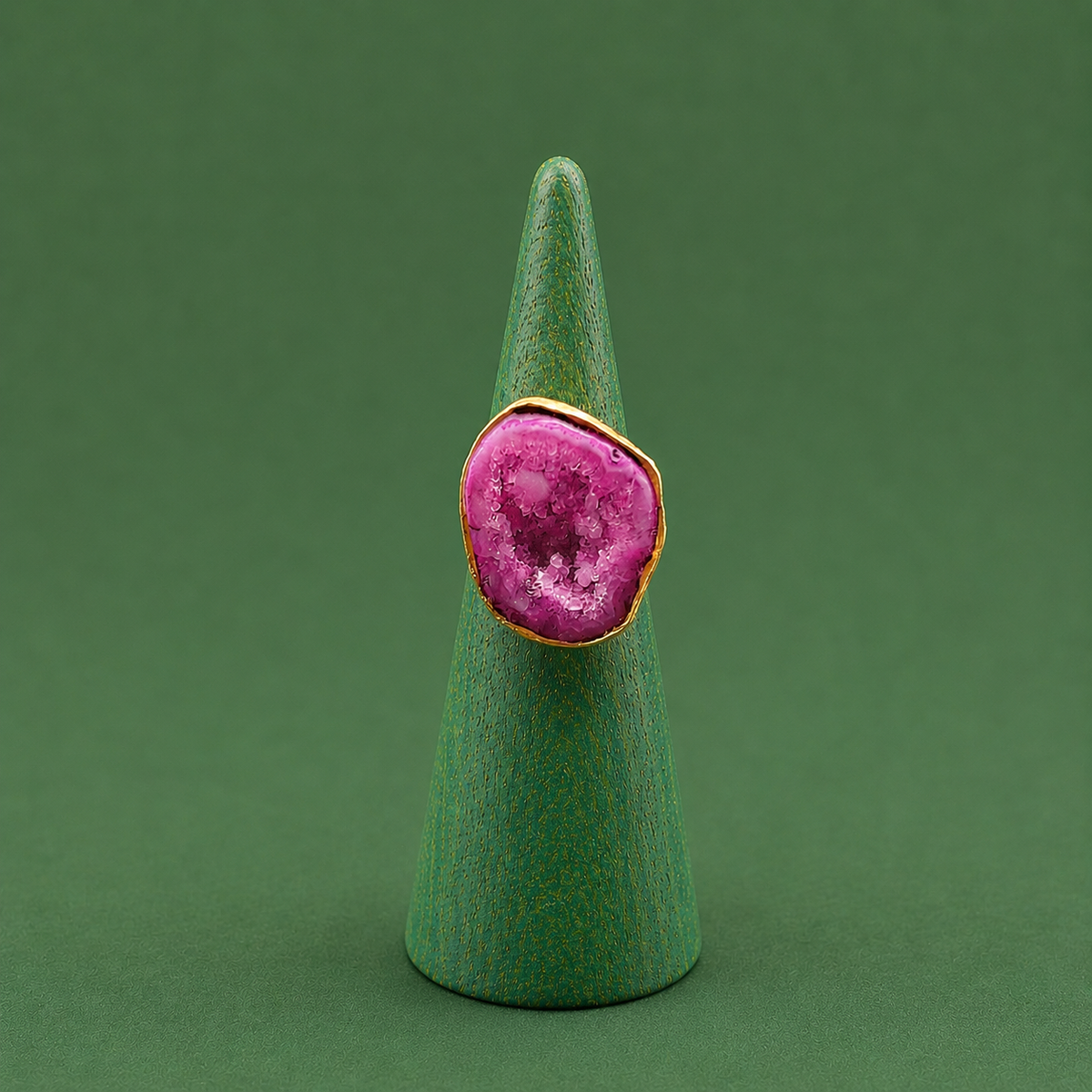 Anillo bañado en oro y piedra cuarzo ágata rosa intenso - baño de oro