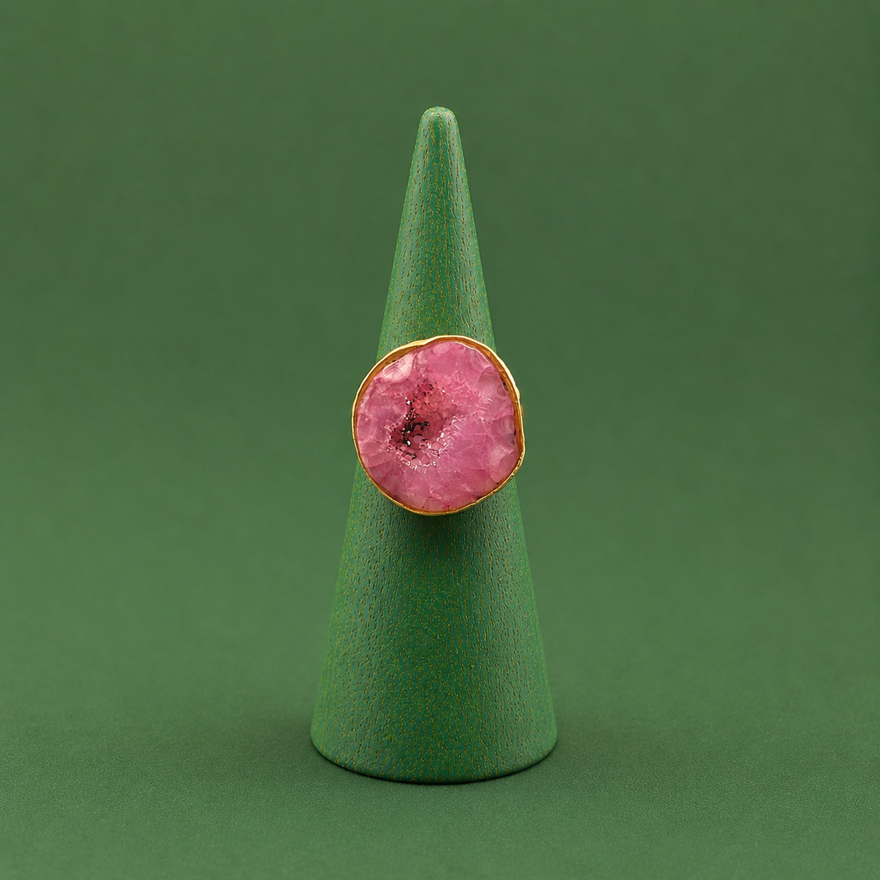 Anillo bañado en oro y piedra cuarzo ágata rosa - baño de oro