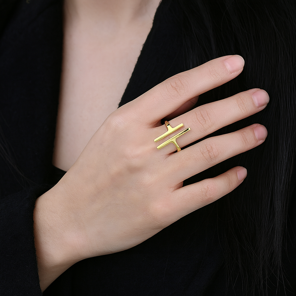 Anillo LINE ART bañado en oro