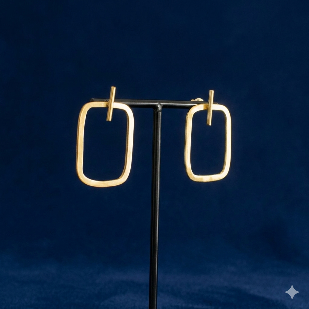 Pendientes STELLA bañados en oro - Diseño con carácter