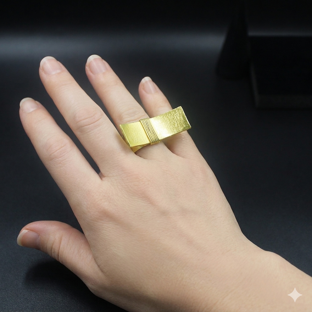 Anillo OBI bañados en oro - Diseño con carácter