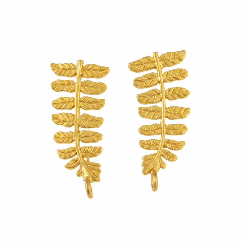Pendientes HELECHO bañados en oro - Diseño con carácter