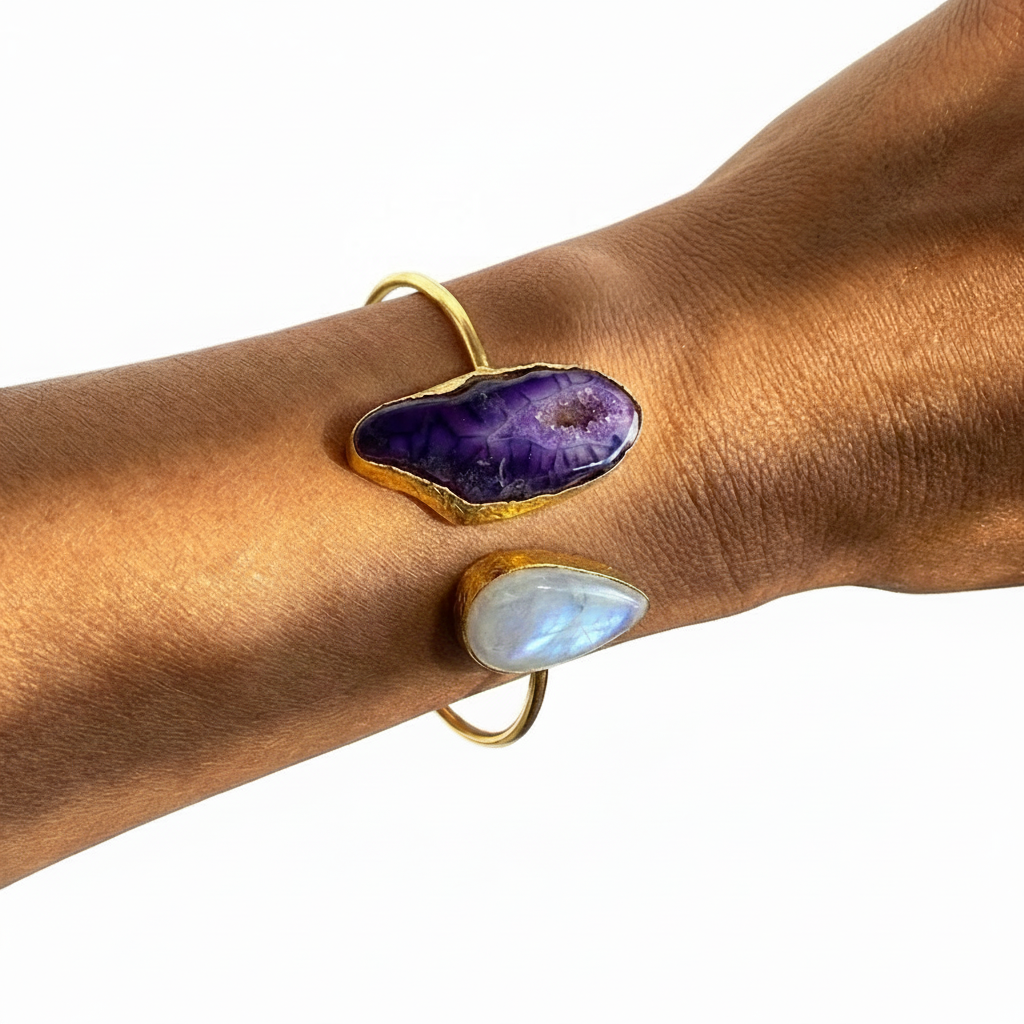 Brazalete 2 piedras cuarzo ágata púrpura y piedra lunar bañado en oro