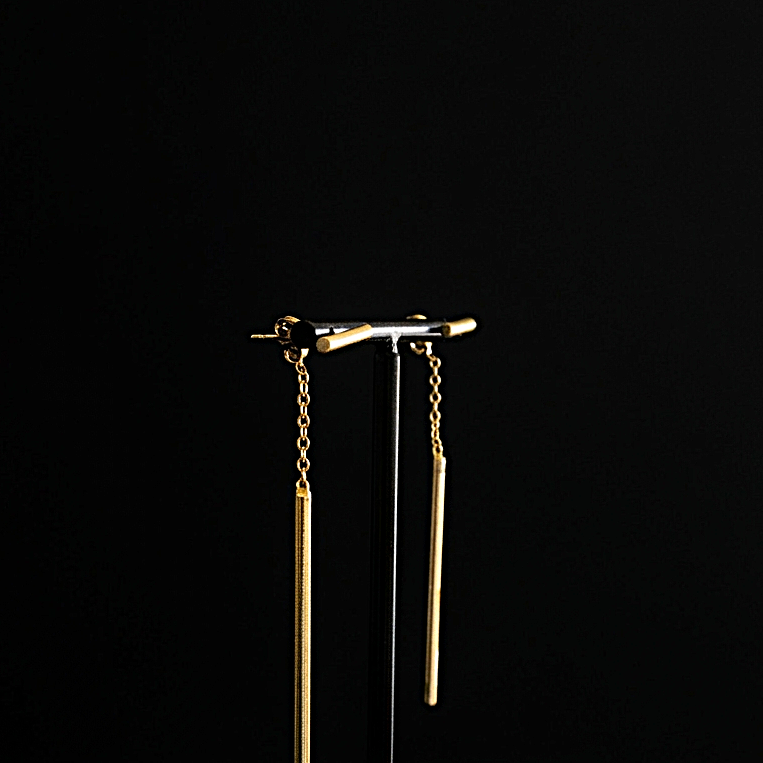 Pendientes SUKKIRI bañado en oro