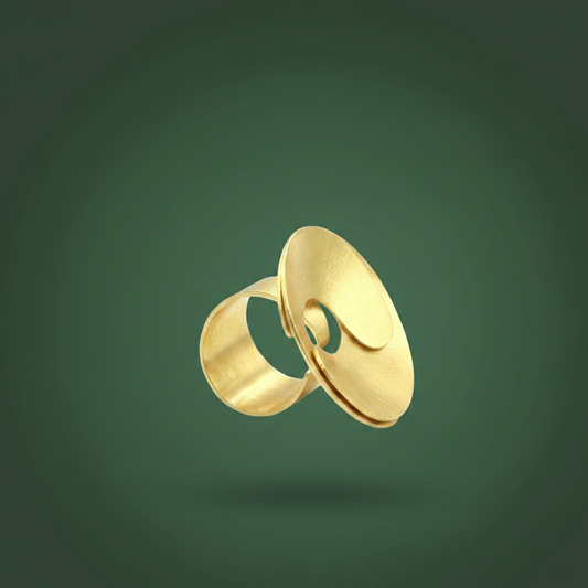 Anillo ROUE bañado en oro - Diseño con carácter