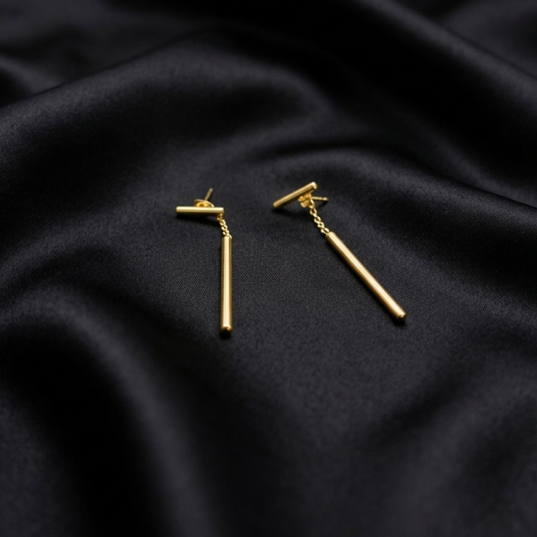 Pendientes SUKKIRI bañado en oro