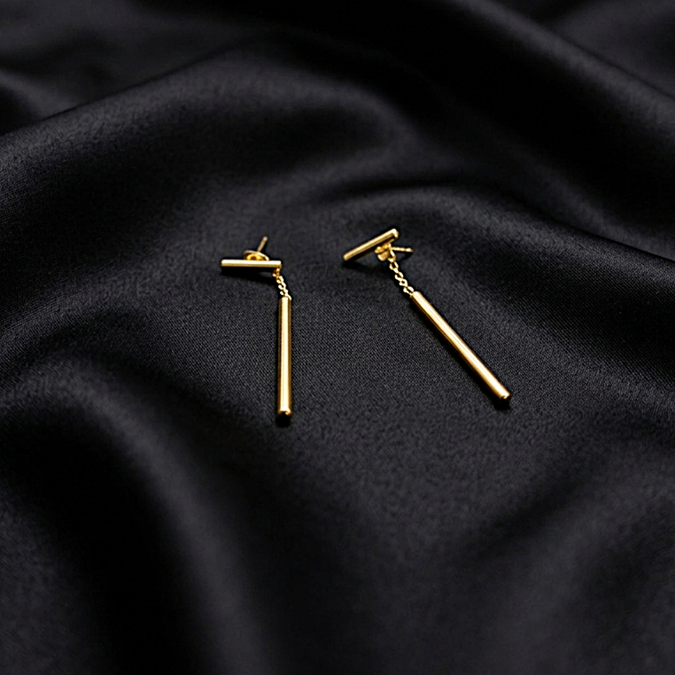 Pendientes SUKKIRI bañado en oro