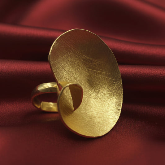 Anillo ELBA bañados en oro - Diseño con carácter