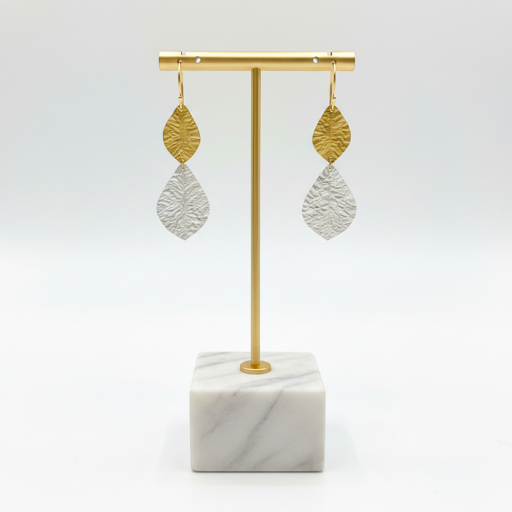 Pendientes dos hojas en baño de oro y plata