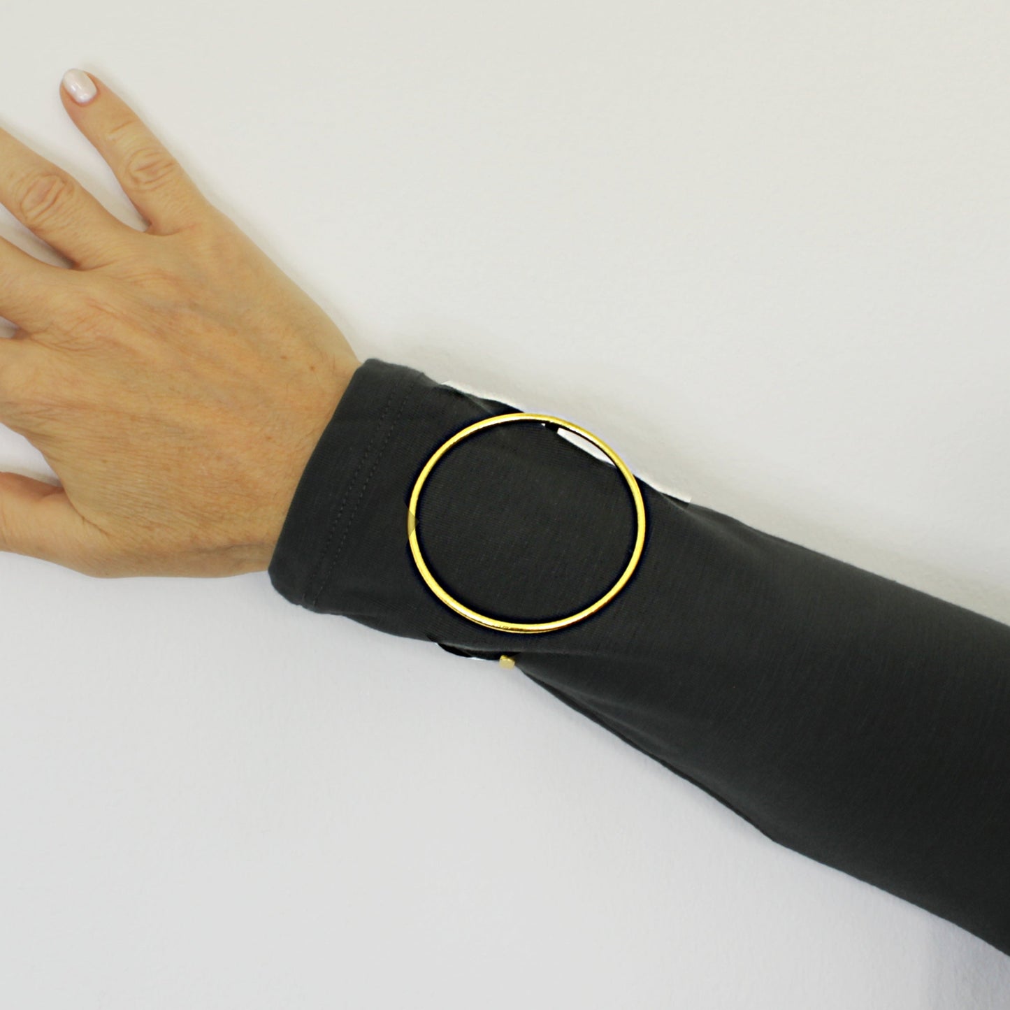 Brazalete SALERNO bañado en oro - Diseño con carácter