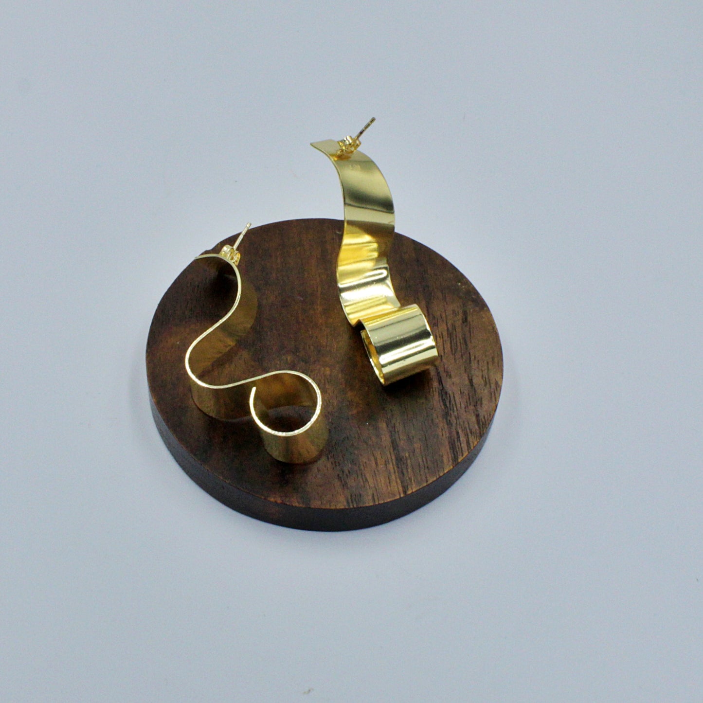 Pendientes RULLO bañados en oro - Diseñó con carácter