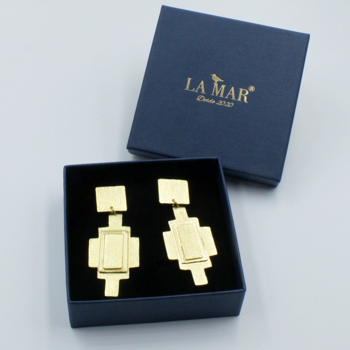 Pendientes WRIGHT bañados en oro - Diseñó con carácter
