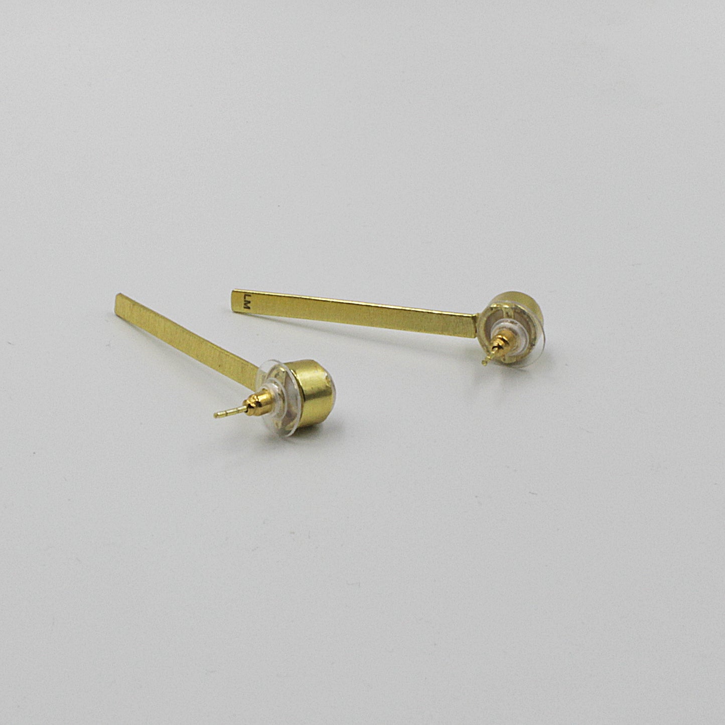 Pendientes TAMARA bañados en oro - Diseño con carácter