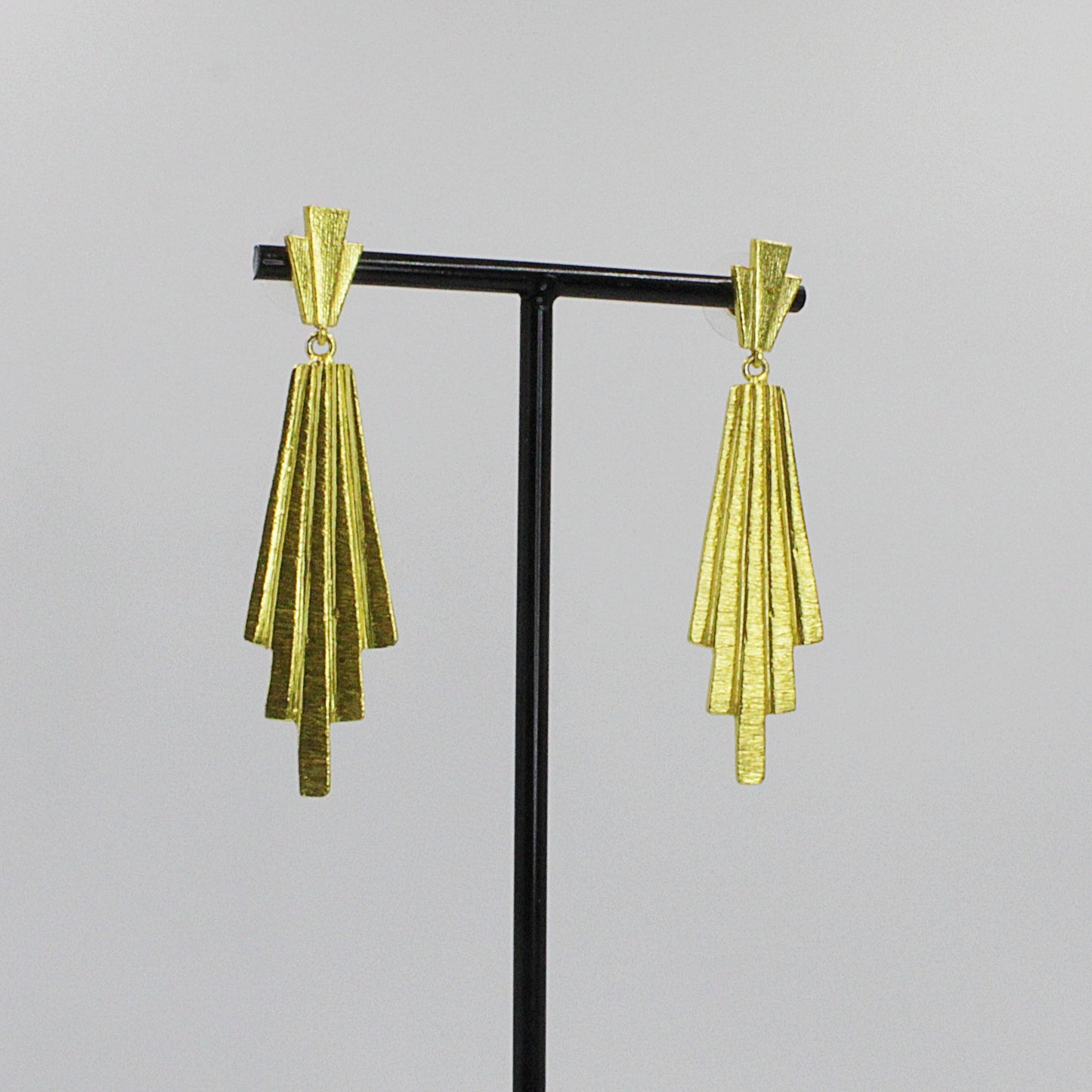 Pendientes CINEMA Nº2 bañados en oro - Diseño con carácter