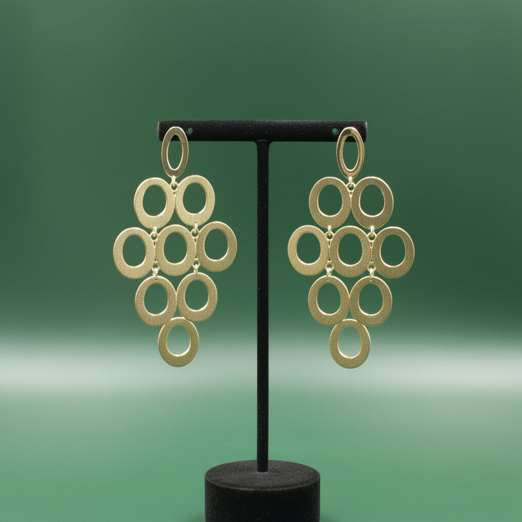 Pendientes OVALI bañados en oro - Diseño con carácter