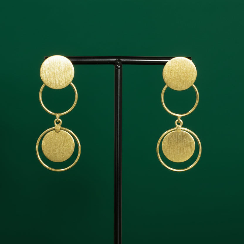 Pendientes VIGATTA bañados en oro - Diseño con carácter