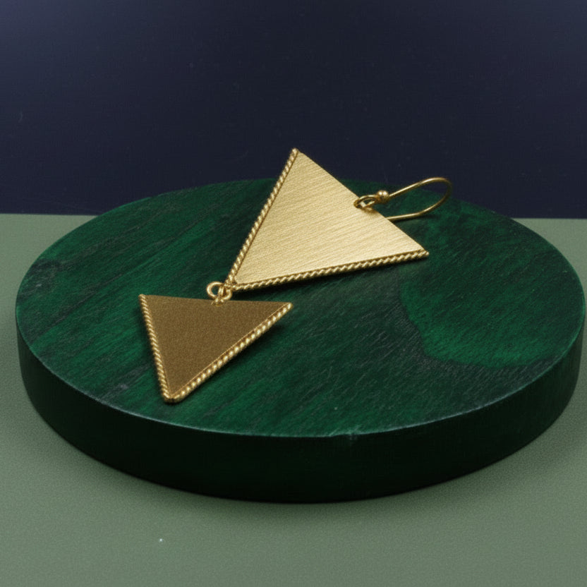 Pendientes BERMUDAS bañados en oro - Diseño con carácter