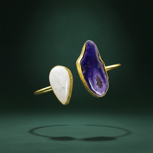 Brazalete 2 piedras cuarzo ágata púrpura y piedra lunar bañado en oro