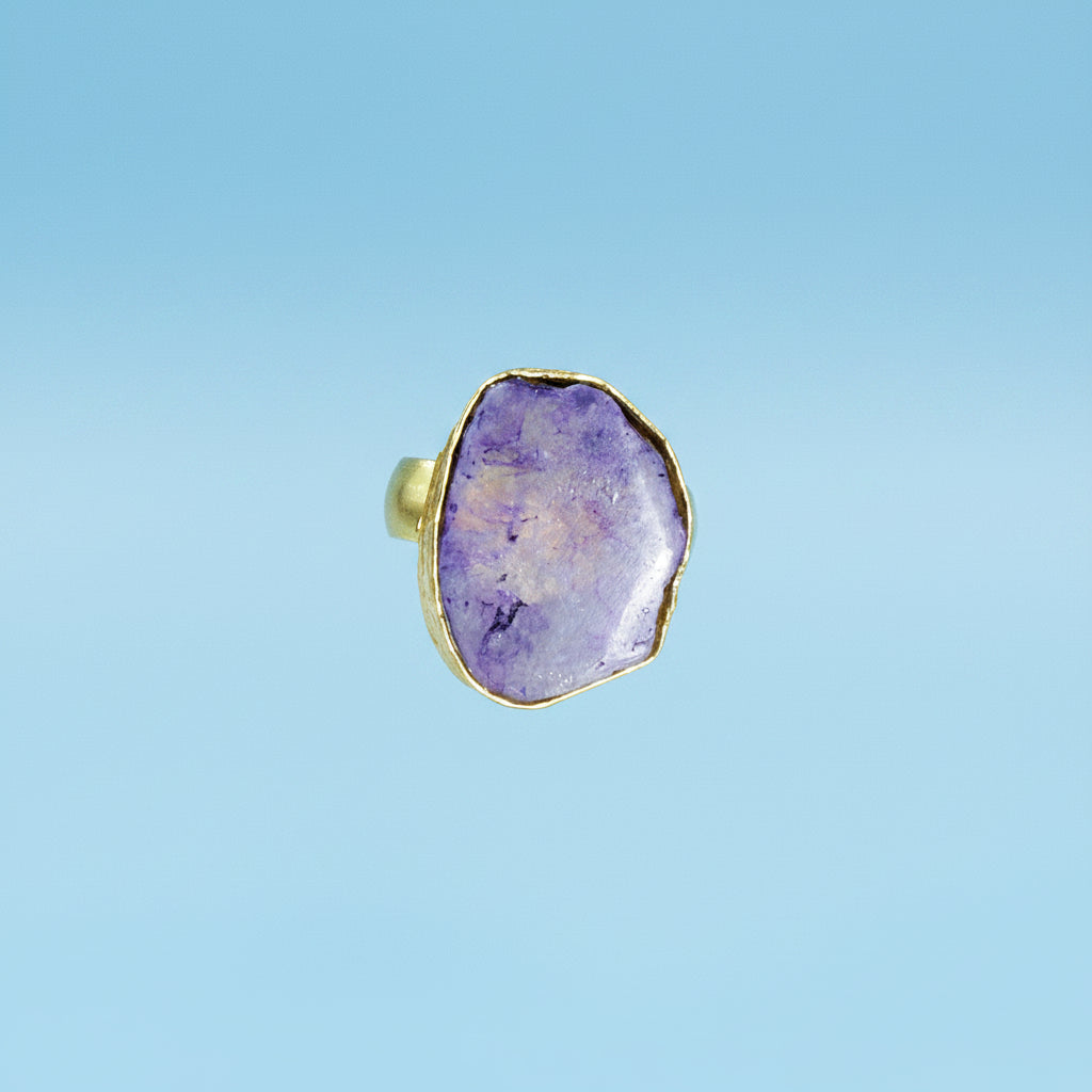 Anillo bañado en oro y piedra cuarzo ágata púrpura - baño de oro