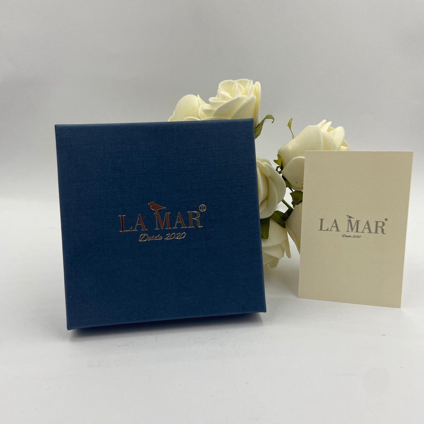 CINEMA earrings plated in 18kt gold
