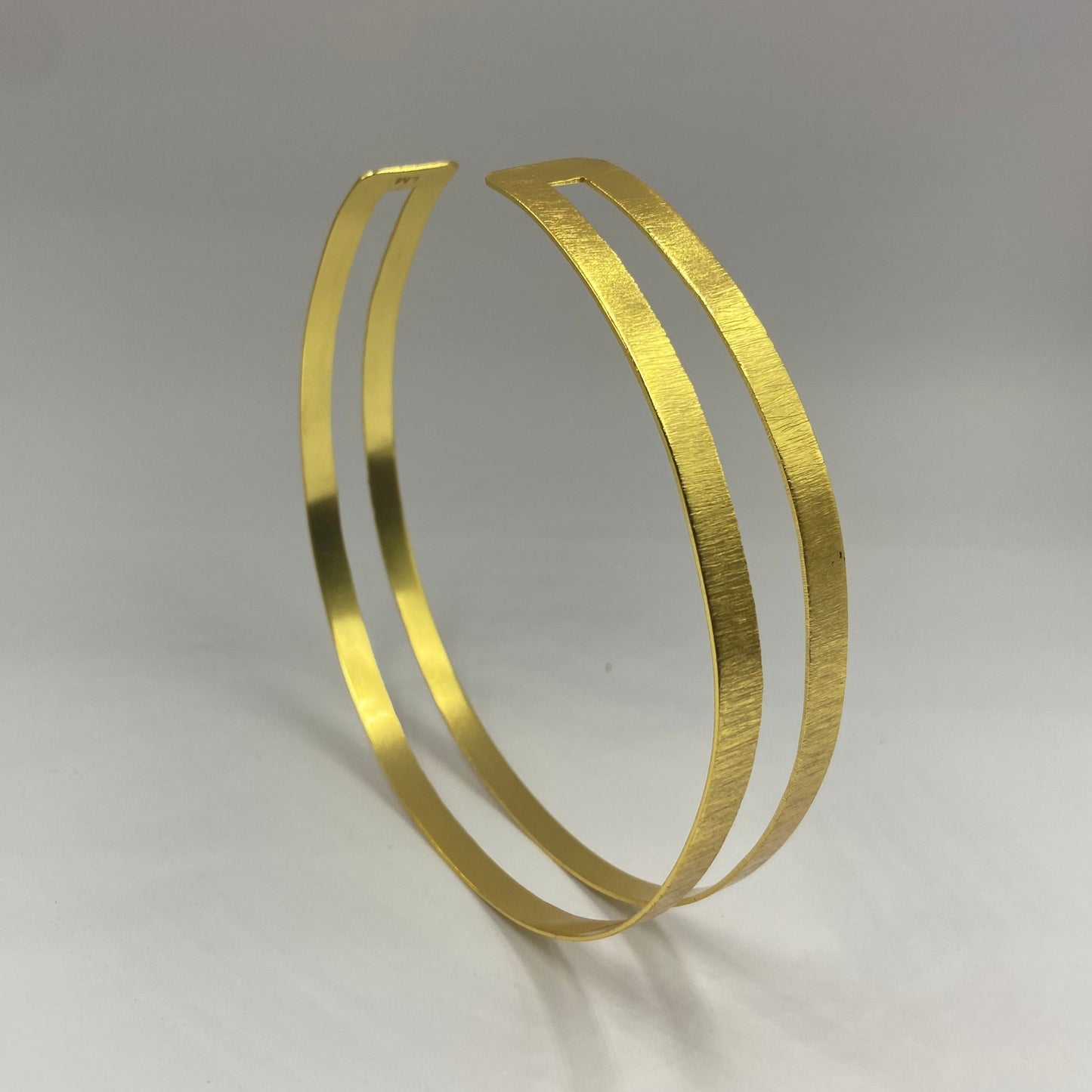 IMPERIA choker with 18kt gold plated pendant