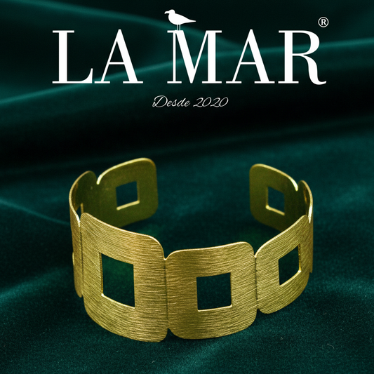 Brazalete NIZA bañado en oro - Diseño con carácter