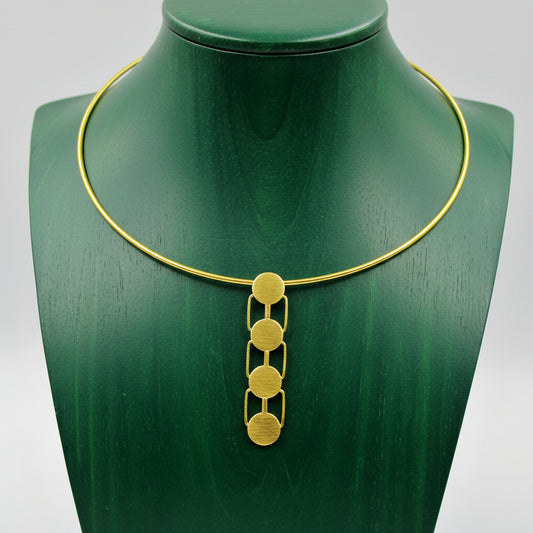 DECO-Halsband mit 18-karätigem vergoldetem Anhänger