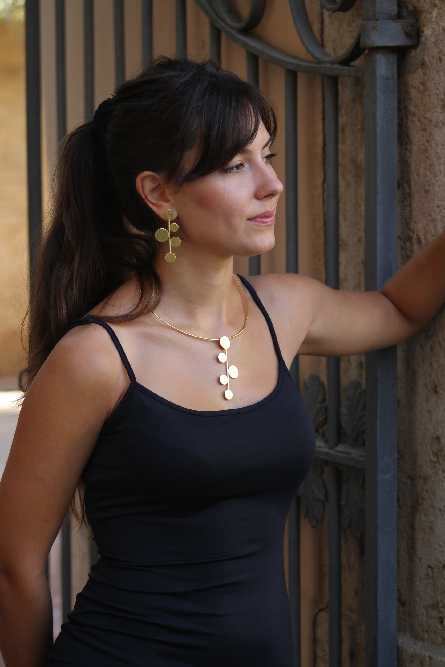 DECO choker with 18kt gold plated pendant