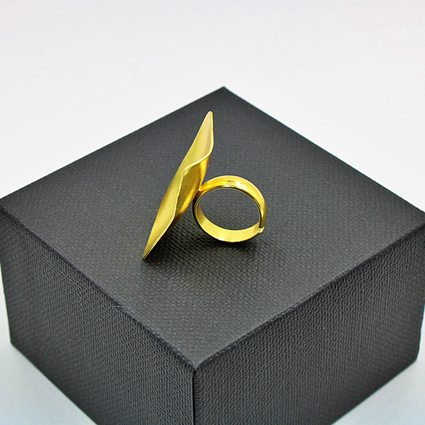 MIRÓ ring bathed in 18kt gold