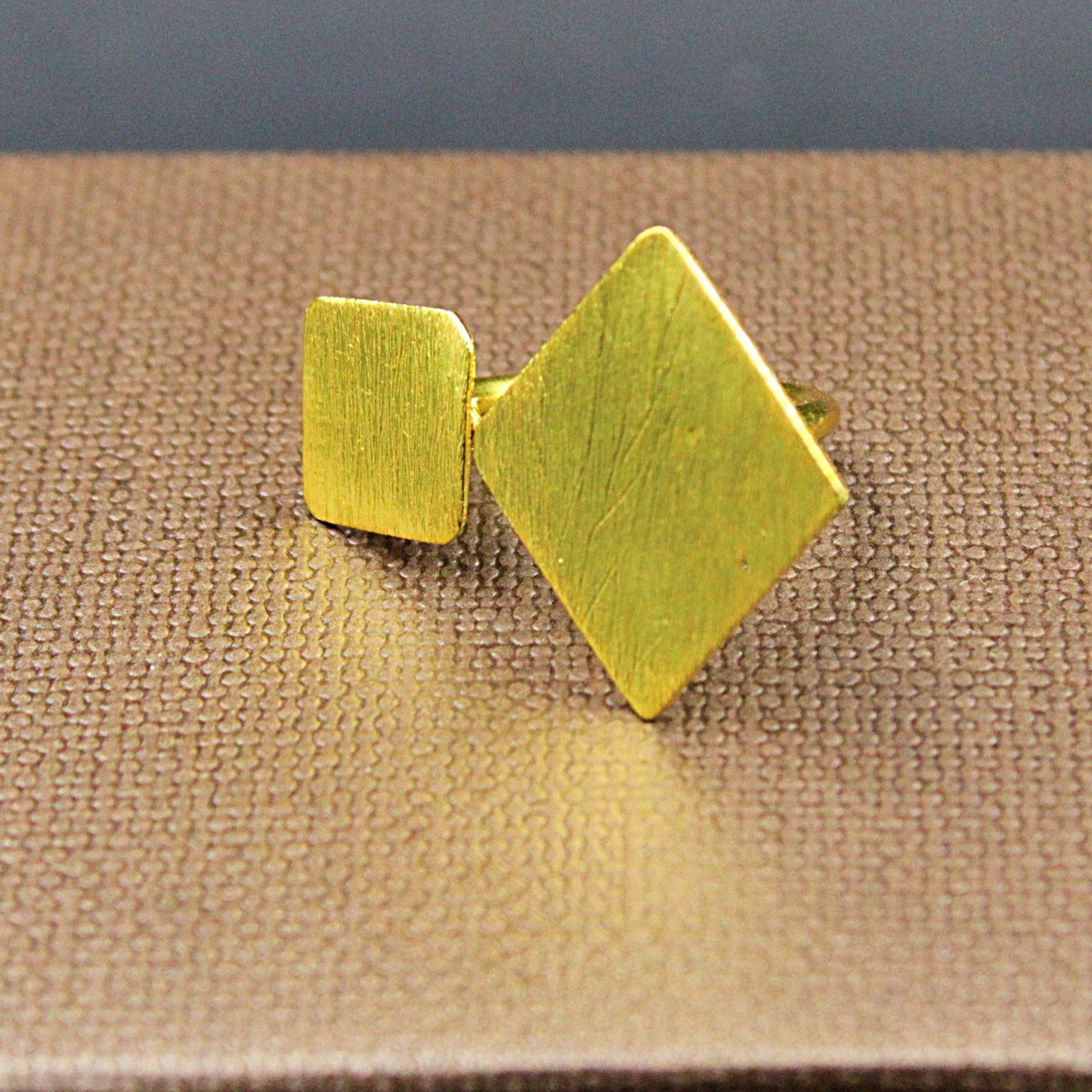 Vergoldeter POKER-Ring