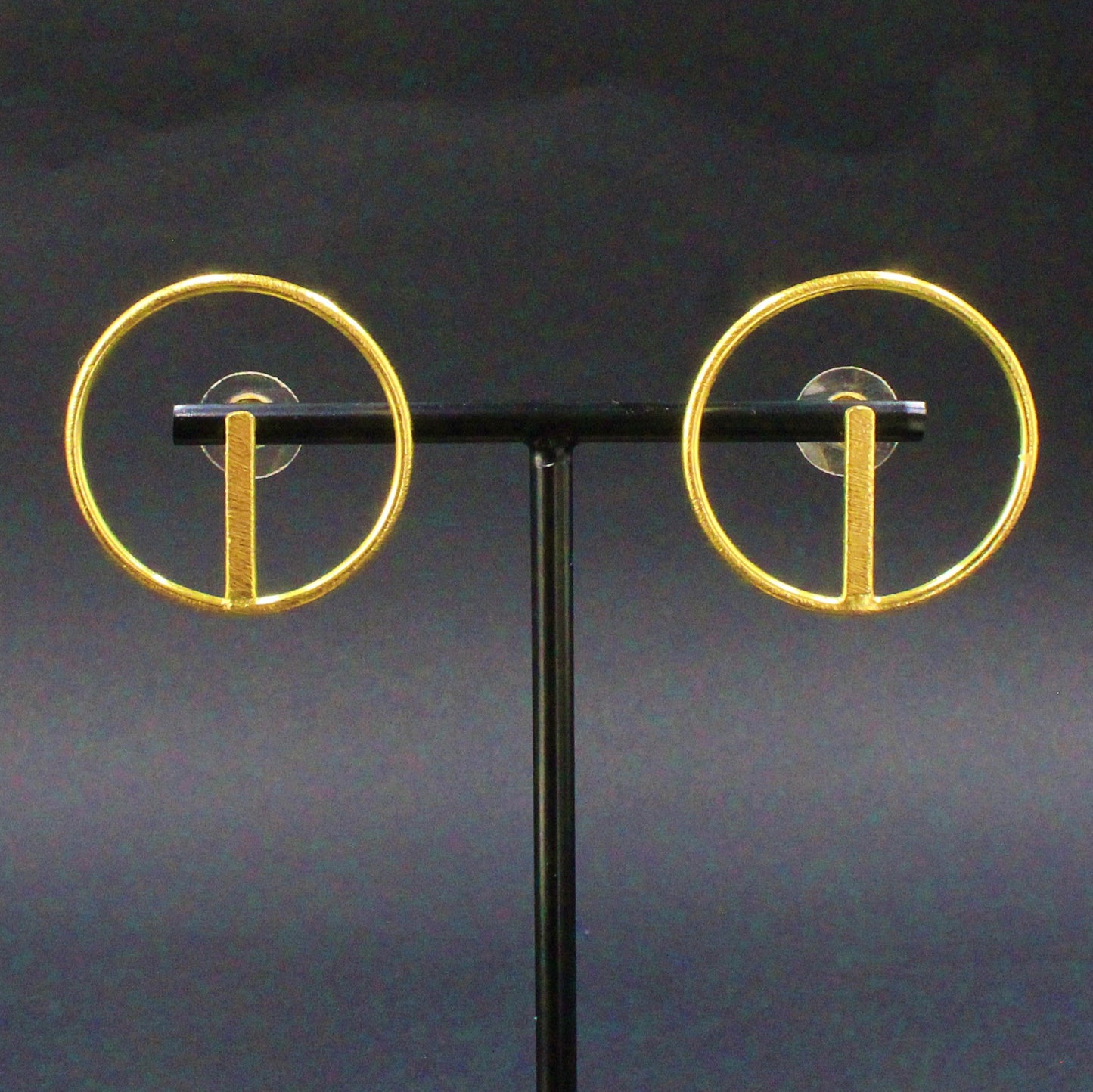 BENE designer earrings plated in 18 kt gold