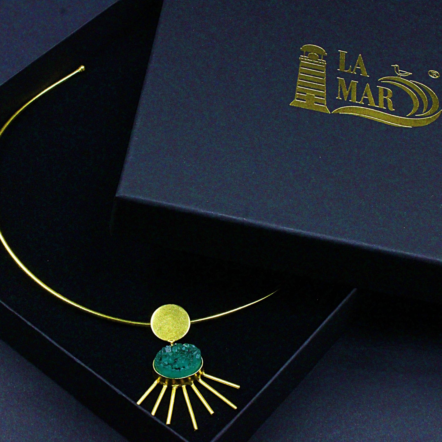 SOL choker with green quartz pendant plated in 18kt gold