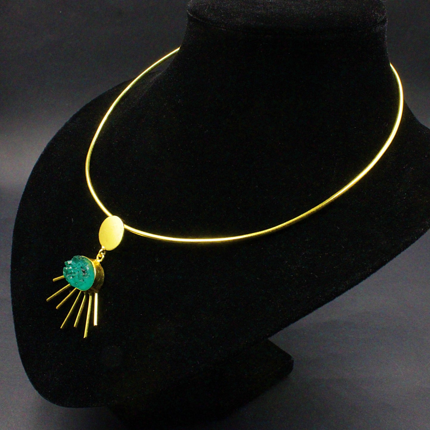 SOL choker with green quartz pendant plated in 18kt gold