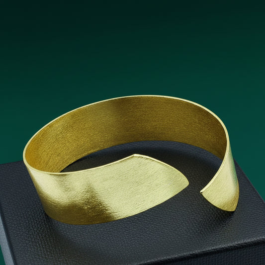 Brazalete CAPRI bañado en oro - Diseño con carácter