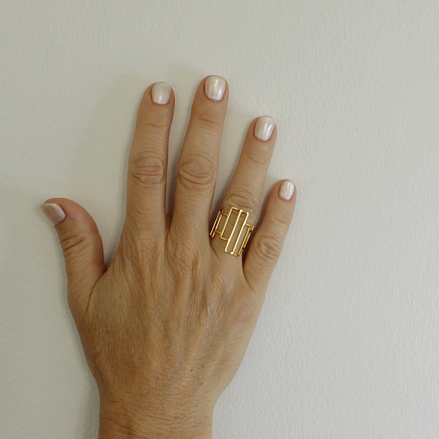 Anillo CHICAGO chapado en oro