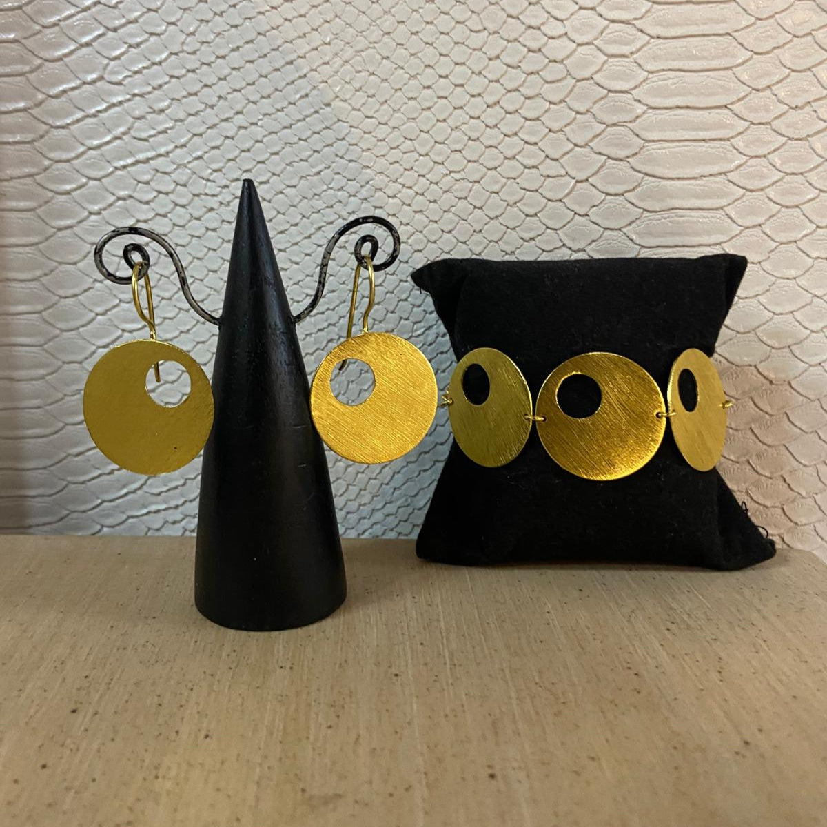 MIRÓ long necklace plated in 18kt gold