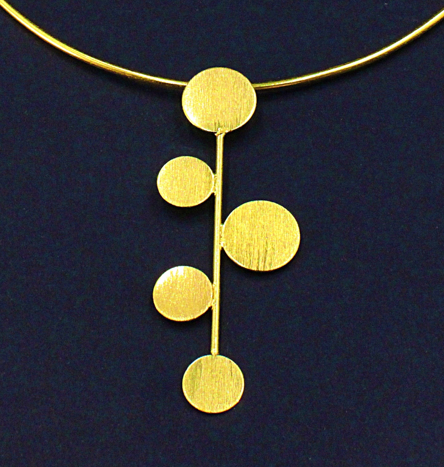 DECO choker with 18kt gold plated pendant