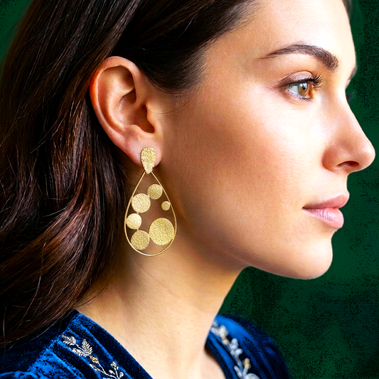 Pendientes BUBBLES bañados en oro - Diseño con carácter