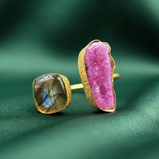 Brazalete 2 piedras cuarzo ágata rosa y labradorita - Bañado en oro