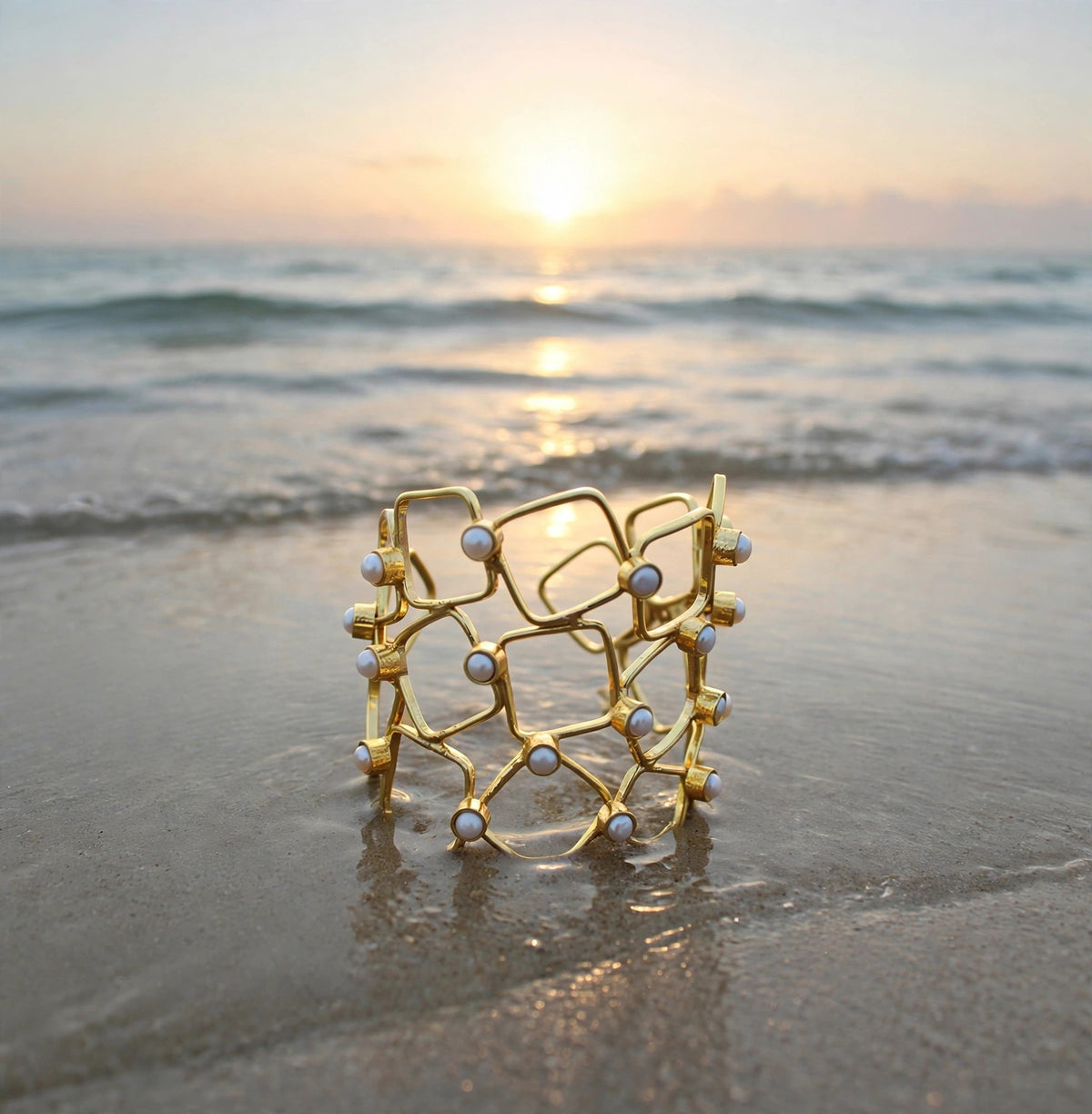 Brazalete HONEY bañado en oro - Diseño con carácter