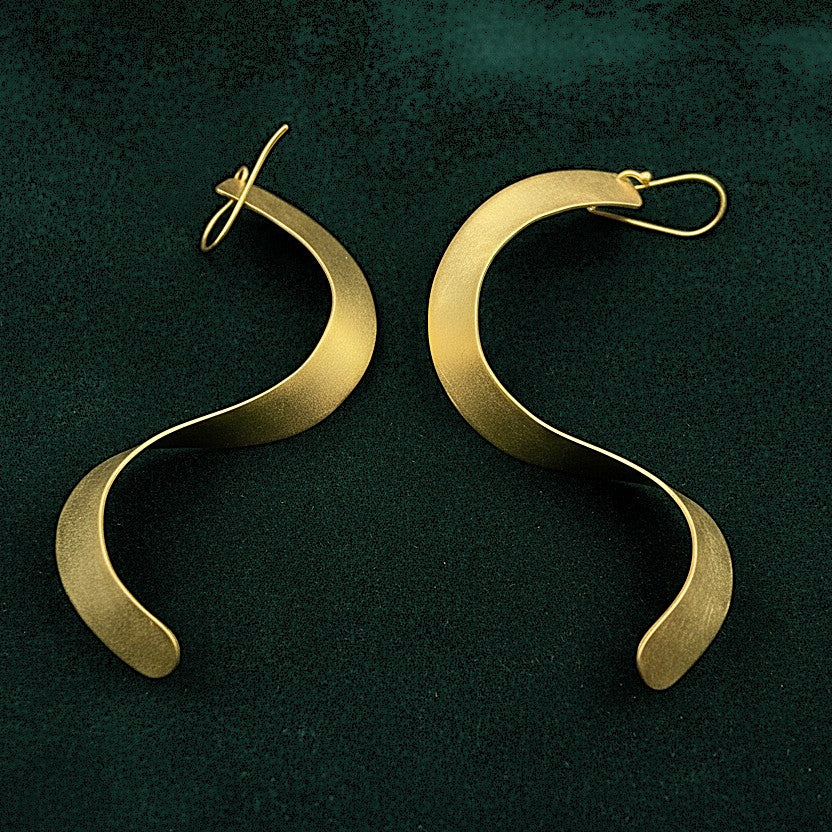 CINEMA earrings plated in 18kt gold